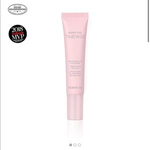 Age minimize 3D eye cream